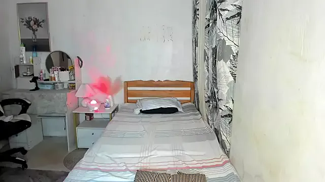 Miss_Deliciousness on StripChat 