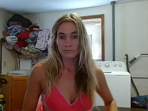 missymilf on StripChat 