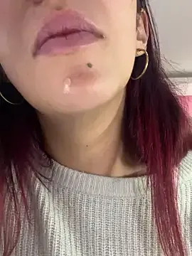 Molly_Evens_Ky on StripChat 