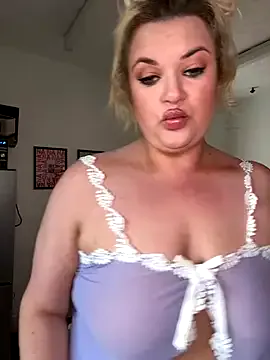 MrsBlazeX — Help me cum xo
