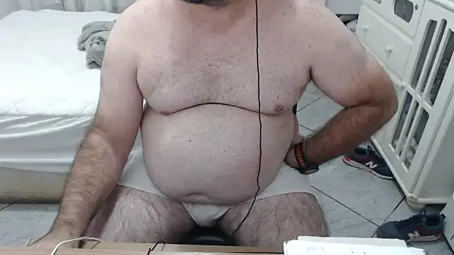 MysterBearMG — CUM IN PUBLIC