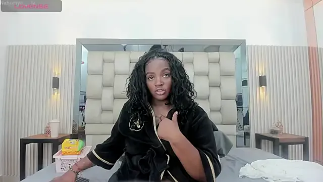 nahomye_teylor — PLAY  ANAL FUCKMACHINE