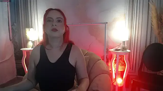 Naty_slavedoll —  spank x 50 pusssy  red 