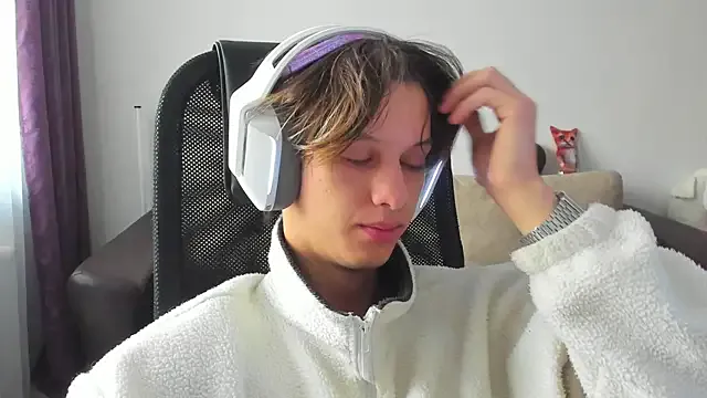 Ostin_meow — Cum show