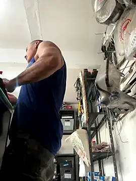 Paul22cm- — 3 fingers in my ass