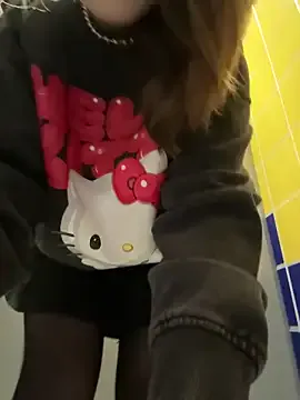 Peachy_Dream — panties low & tease you