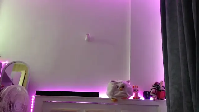 peeky_pinky — SQUIRT