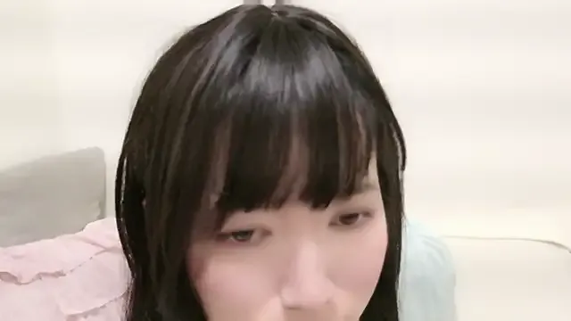 pppYukaqqq on StripChat 