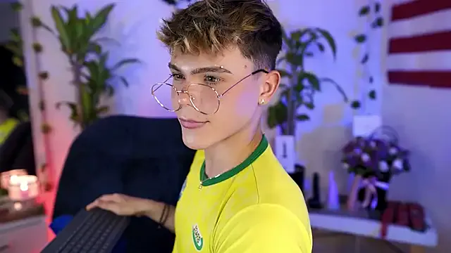 PRINCE_STEV — GET NAKED AND SEXY DANCE