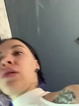 Queen_of_pain on StripChat 