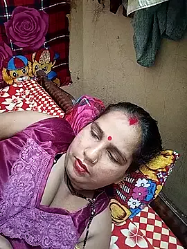 reemacouple007 on StripChat 