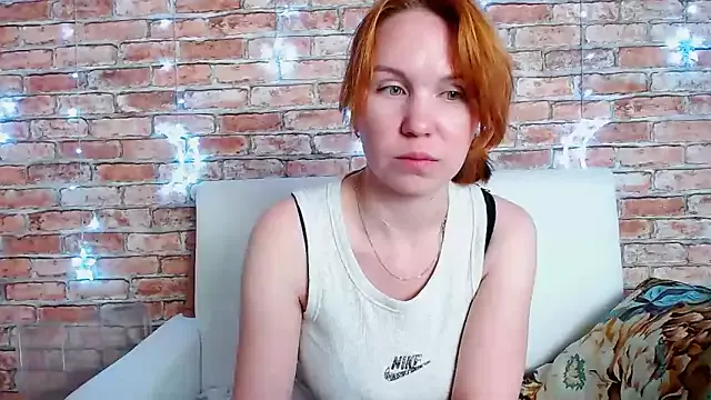 Samantha_XKiss on StripChat 