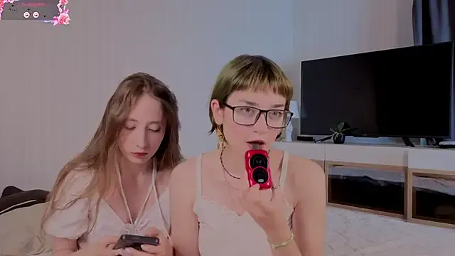 SamathaCarlsley on StripChat 