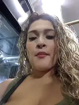 Sara_smiiith211 — Take off my panties in public
