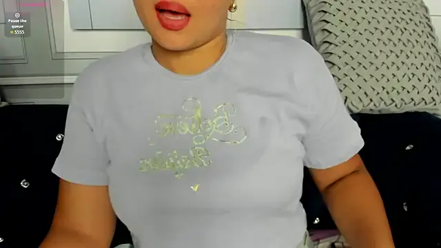 Scarleth_horny — show anal + squirt