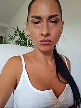SensyTV on StripChat 