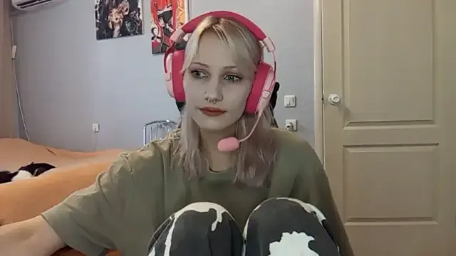 SorryMyAngel — suck my fingers and look at you 