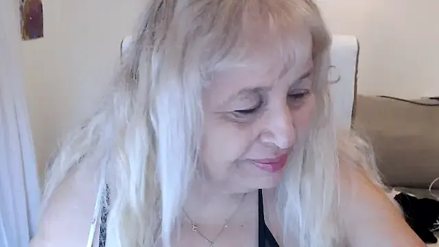 SusiLifeXXX — pussy time