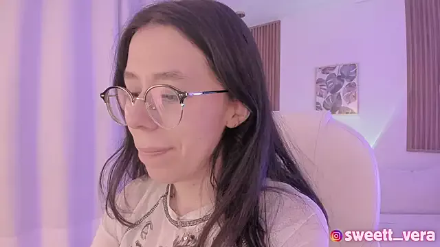 sweet_vera on StripChat 