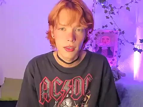SweetBoy_02 on StripChat 