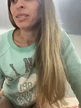SweetGraciosa on StripChat 