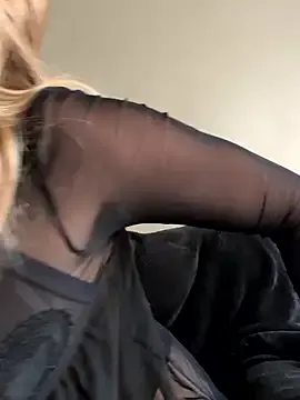 Sweety_Foxy69 — Make Me Crazy 