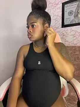 Tamara_Lubezkii on StripChat 
