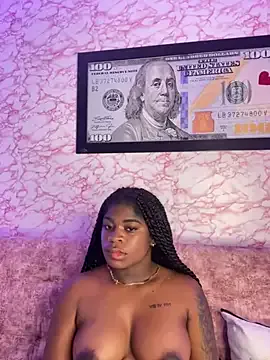 Tamara_Lubezkii on StripChat 