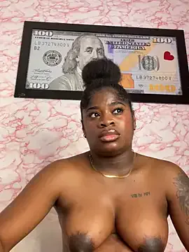 Tamara_Lubezkii on StripChat 