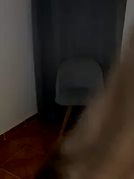 taylorkim12 — Show pussy + fingers