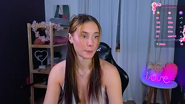 too_sexxxy on StripChat 
