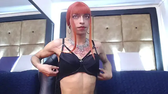 trinity_evans — kiss me