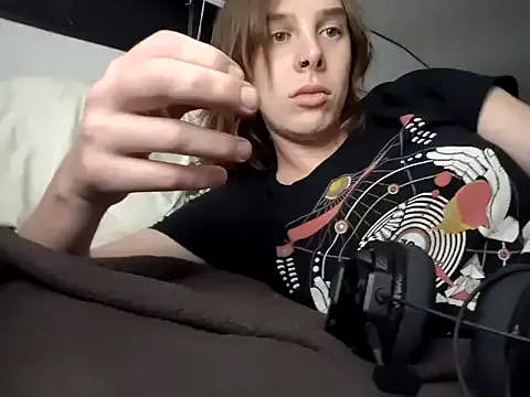TsSnailGirl69 on StripChat 