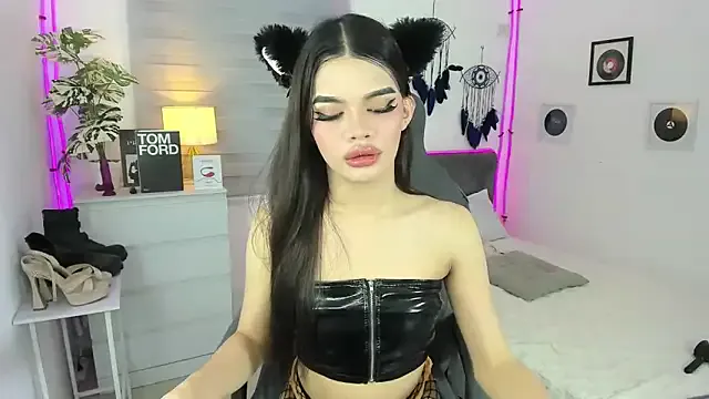 tstoni_talks on StripChat 