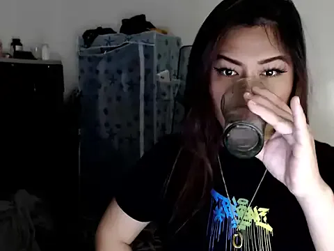 urqueendominant on StripChat 