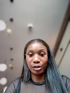 VannessaJj on StripChat 
