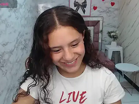 Velvet_Moon_V on StripChat 