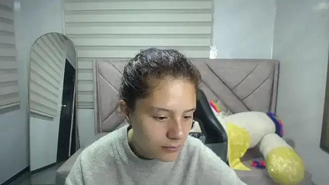 Velvet_Moon_V on StripChat 