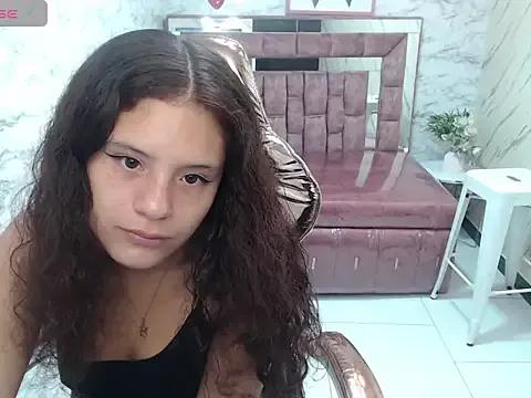 Velvet_Moon_V on StripChat 