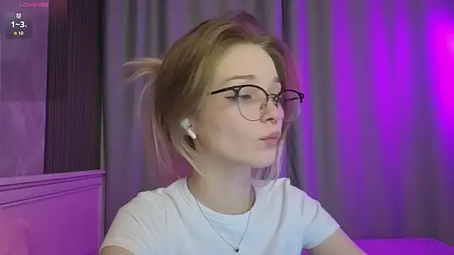 vialeta_baby — Touch ass!!
