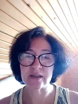 vikimoon11 on StripChat 