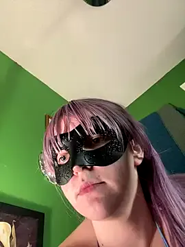 Violet_Candyy — orgasm in front of everyone :)