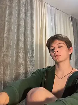 W_N_G_S on StripChat 