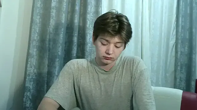 W_N_G_S on StripChat 