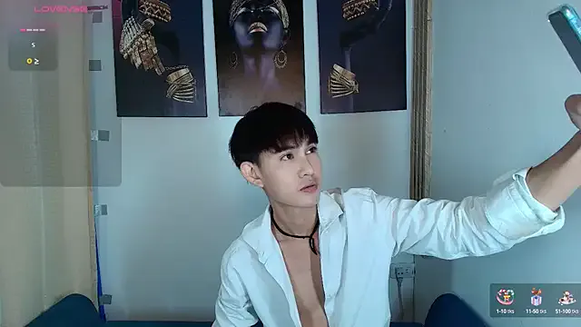 xxxhugecocktwinkxxx on StripChat 