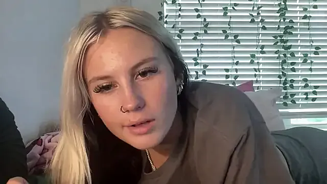 yalfavdes — Group on StripChat