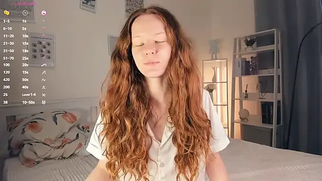 ZaraBluitt on StripChat 