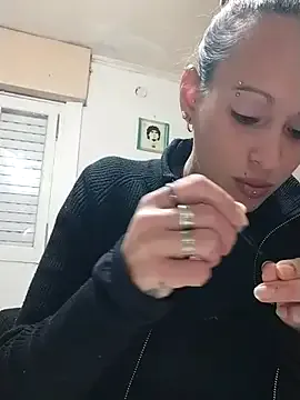 Zorrita_Fox on StripChat 