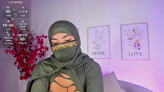 zulema_parvin — spanks my sexy ass